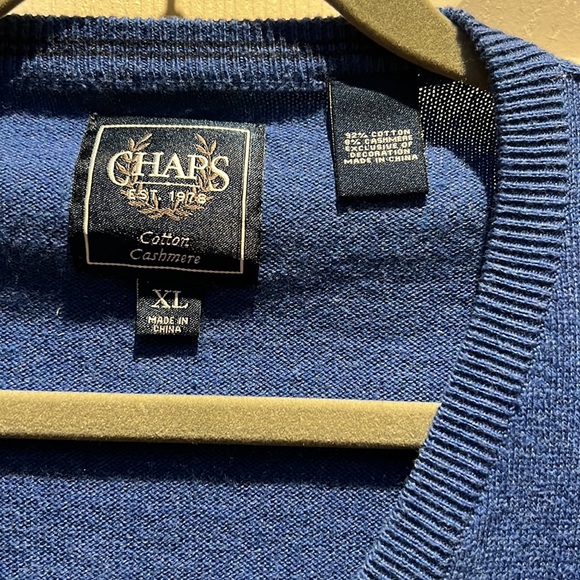 Royal blue Chaps V-Neck cotton cashmere sweater | XL - Picture 2 of 6